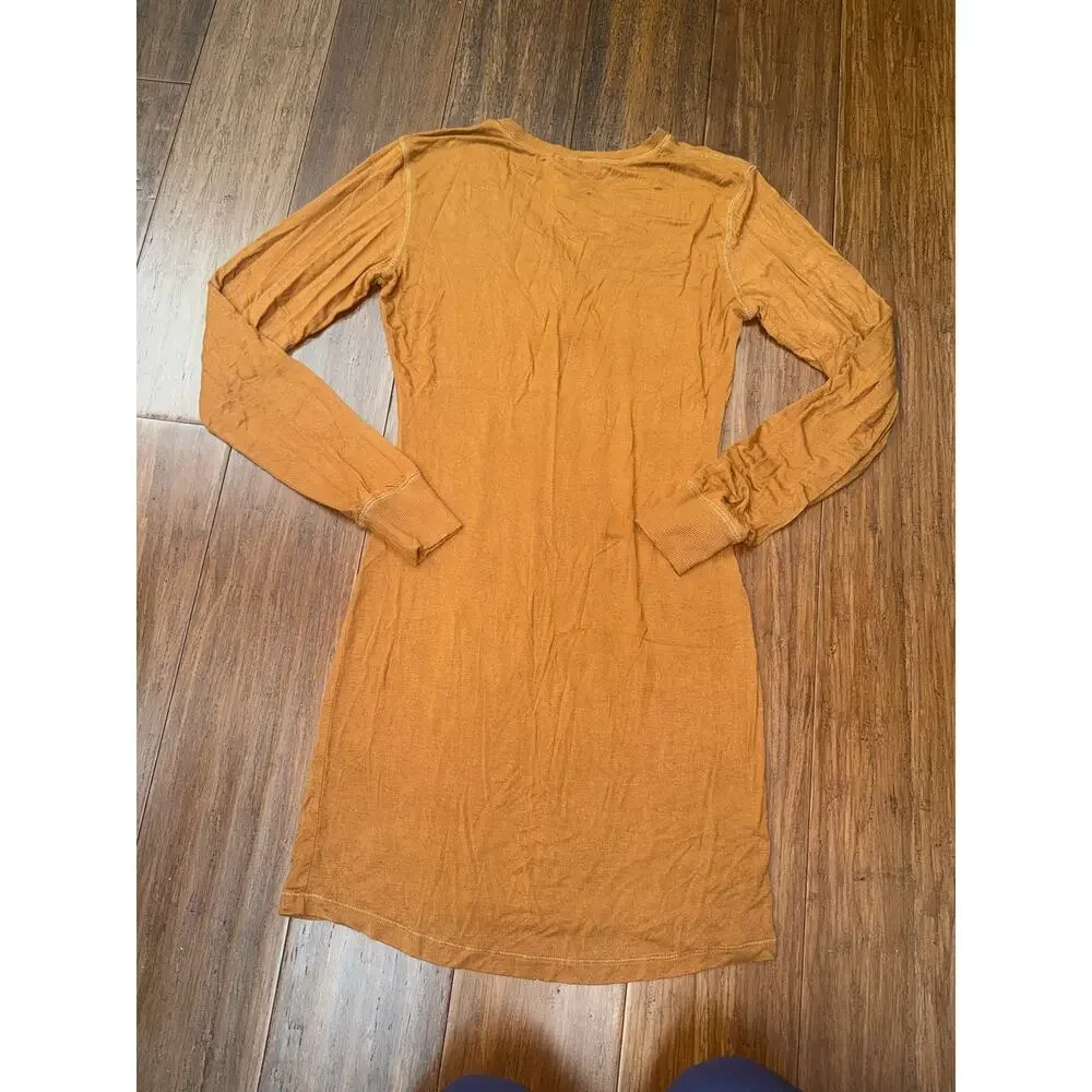 SKIMS Sleep Henley Dress in the shade Copper M Medium